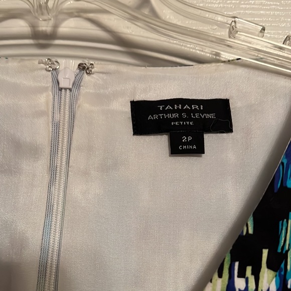 Tahari dress - Picture 4 of 4